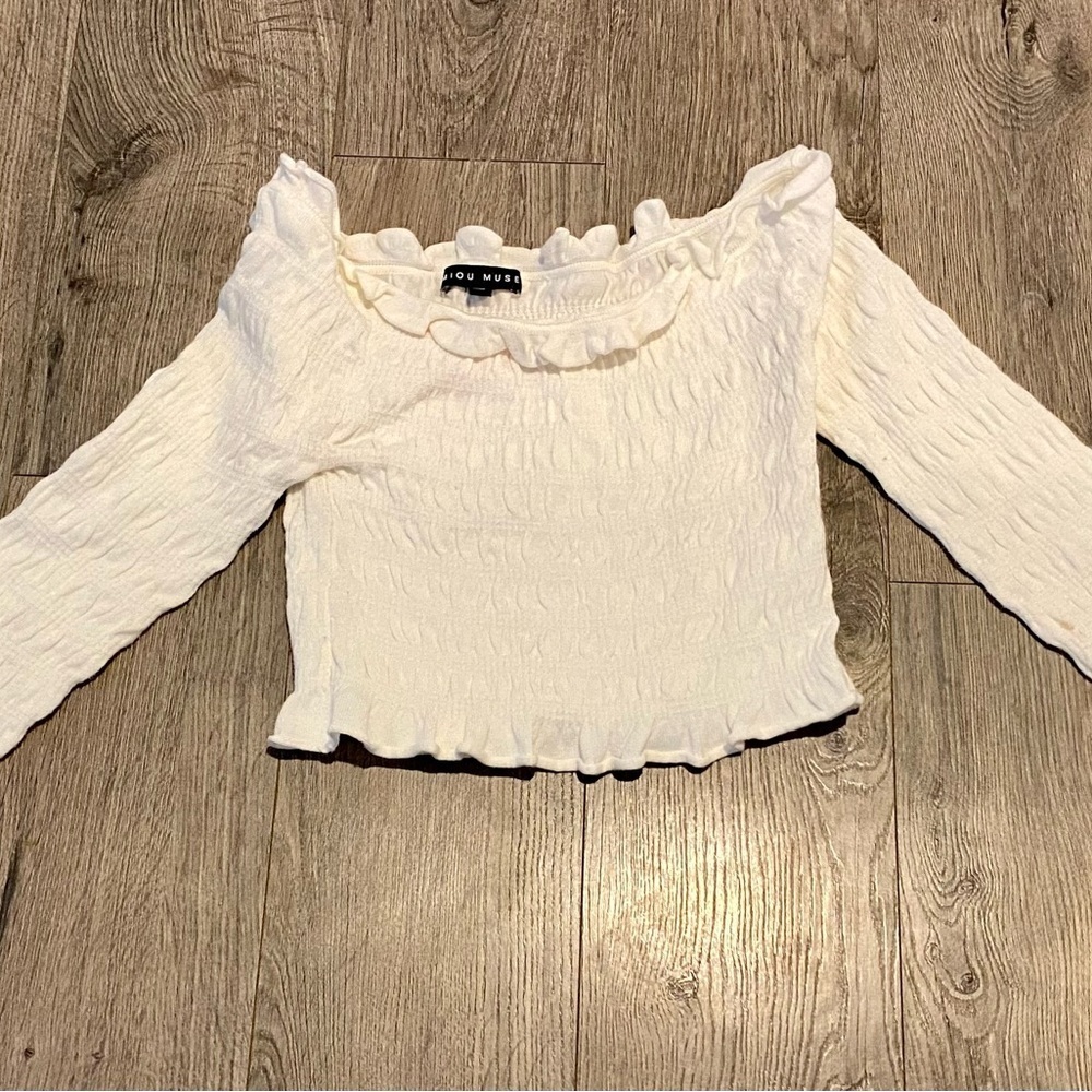 White Off-Shoulder Crop Top small flattering NWOT sexy boutique Zara soft new - Picture 7 of 11
